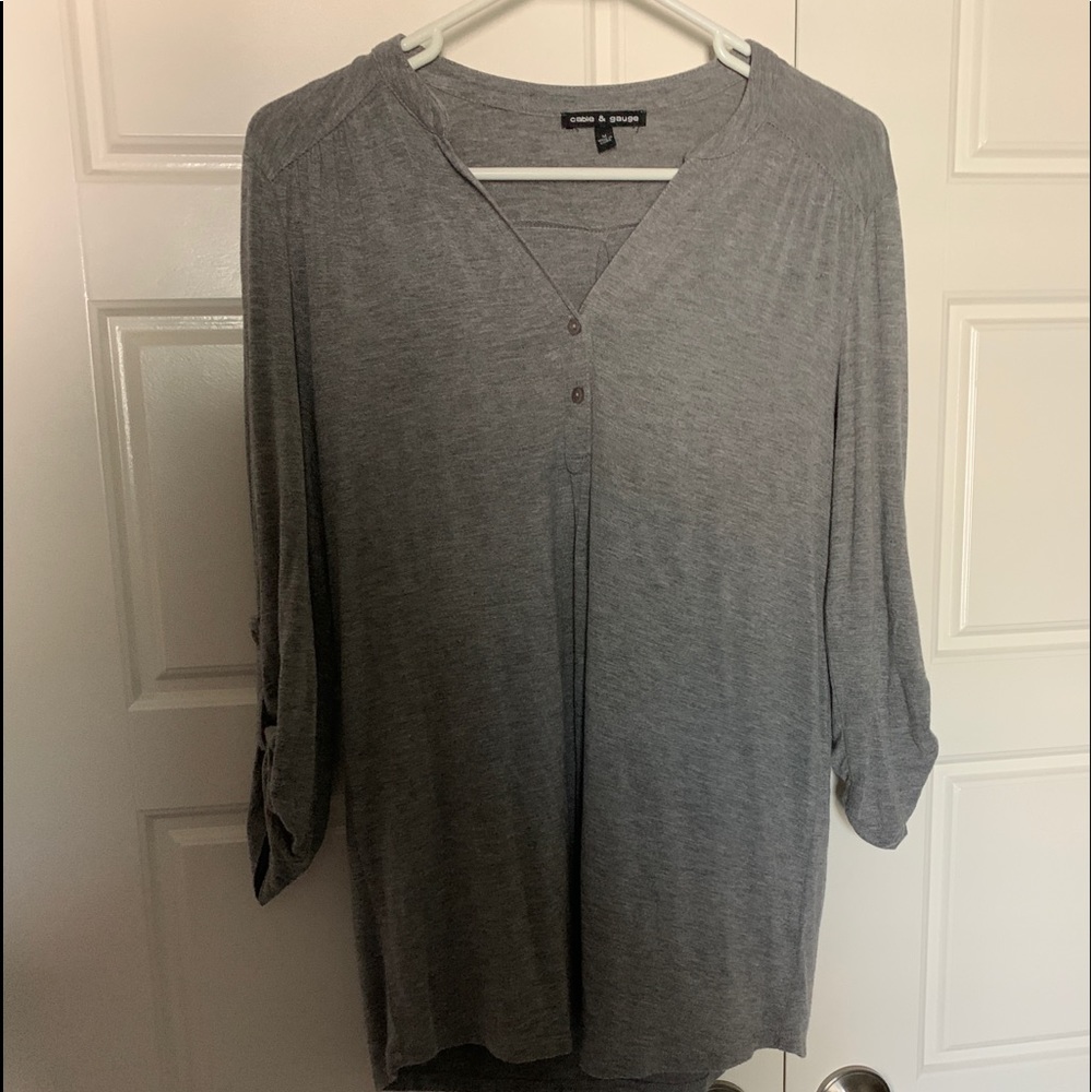Grey top